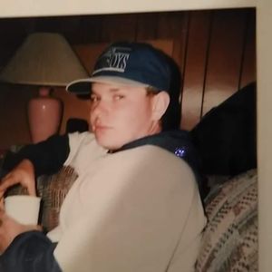 Meet your Posher, Clema